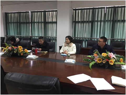 卢艳丽副校长指导图书馆档案馆党员干部民主生活会